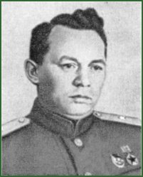 g-ral. Vladislav Vi­no­gra­dov